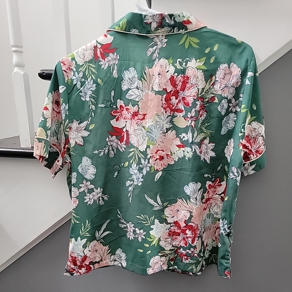 Cupcakes & Cashmere Pajama Set Women Med Green Floral Button Up Pockets - Picture 3 of 6
